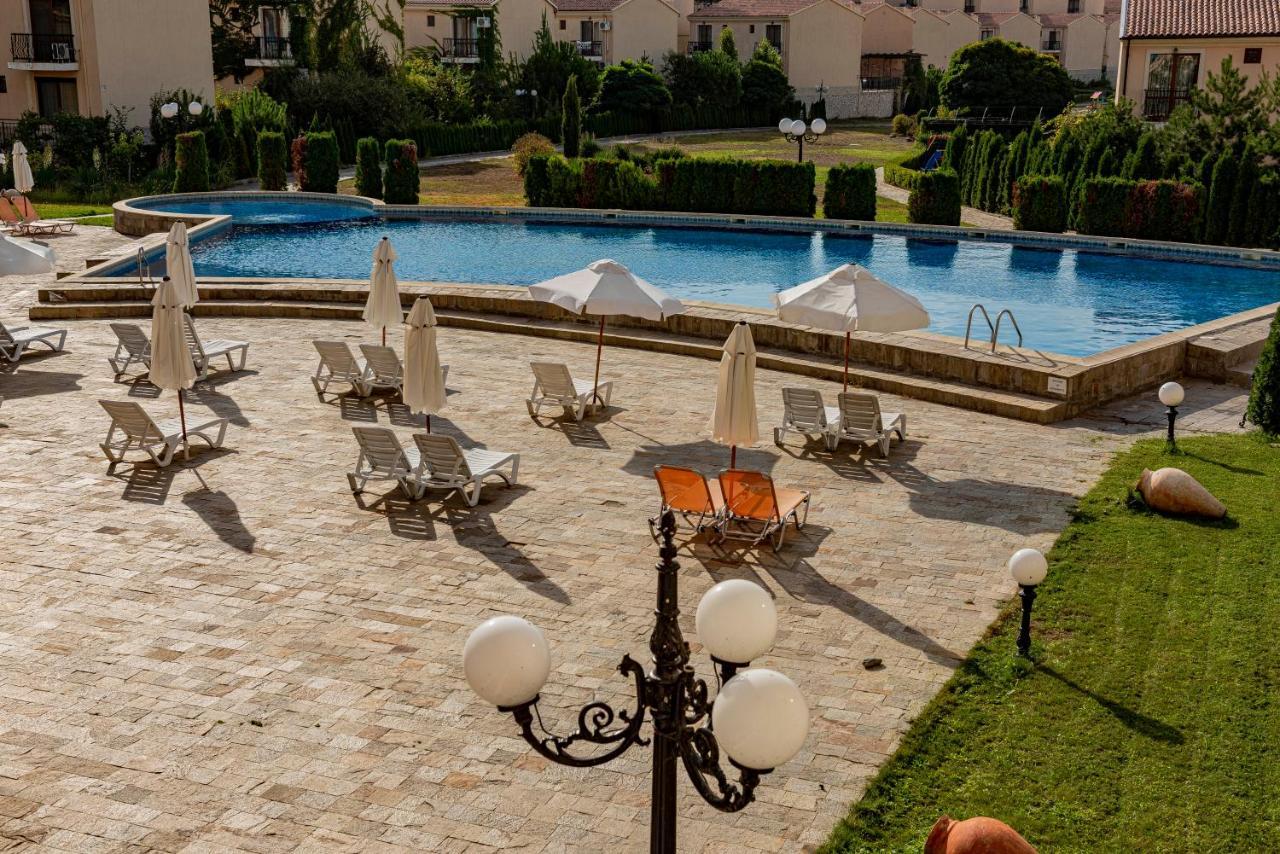 Menada Negresco Apartments Елените Экстерьер фото
